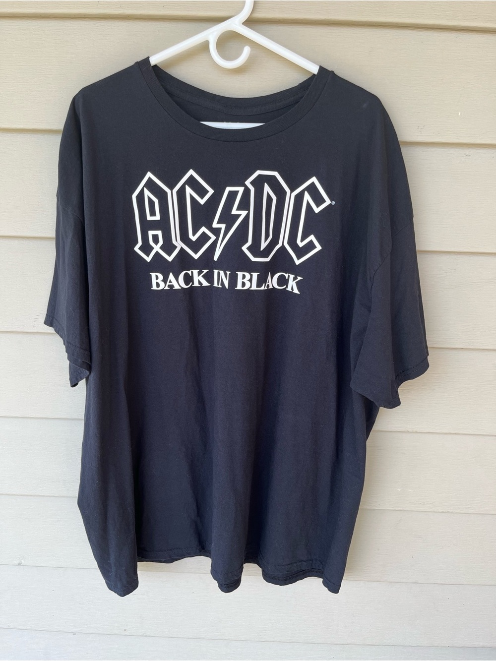 AC/DC Black Graphic 'Back In Black' Short Sleeve Tee